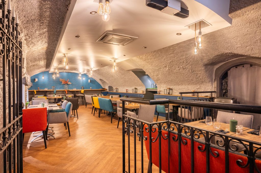 Caveau du restaurant bistronomique à Nancy